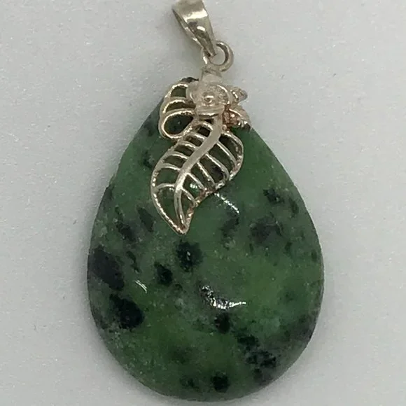 Ruby in Zoisite Pendant with Leaf Bail - Picture 1 of 15